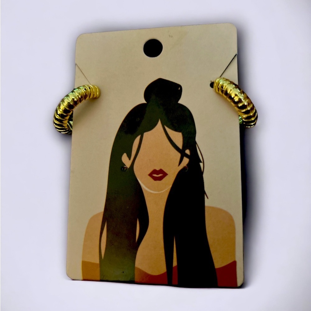 Gold Hoop’s NWT from Rocksbox